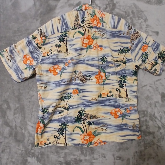 Pierre Cardin Hawaiian Men Shirt Size XL Button Up Short Sleeve Cotton Tropical - Picture 7 of 9